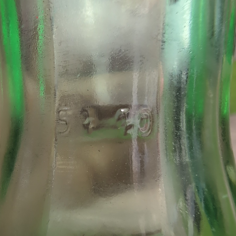 Vintage Coca-Cola Glass Bottle Cedartown GA Green Hobbleskirt 1940 5-40 Embossed - Picture 3 of 3